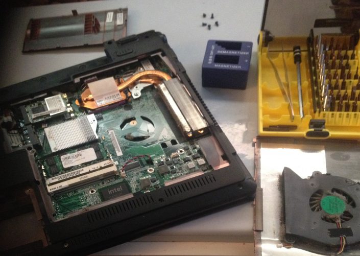 εσωτερικός καθαρισμός laptop εσωτερικός καθαρισμός laptop