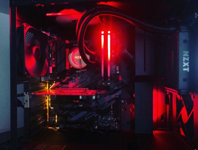 #gamingpc #rgblights #corsairvegeance #nzxtkraken #nzxtbuilds #nzxtsetups #nzxth510i #redbuild